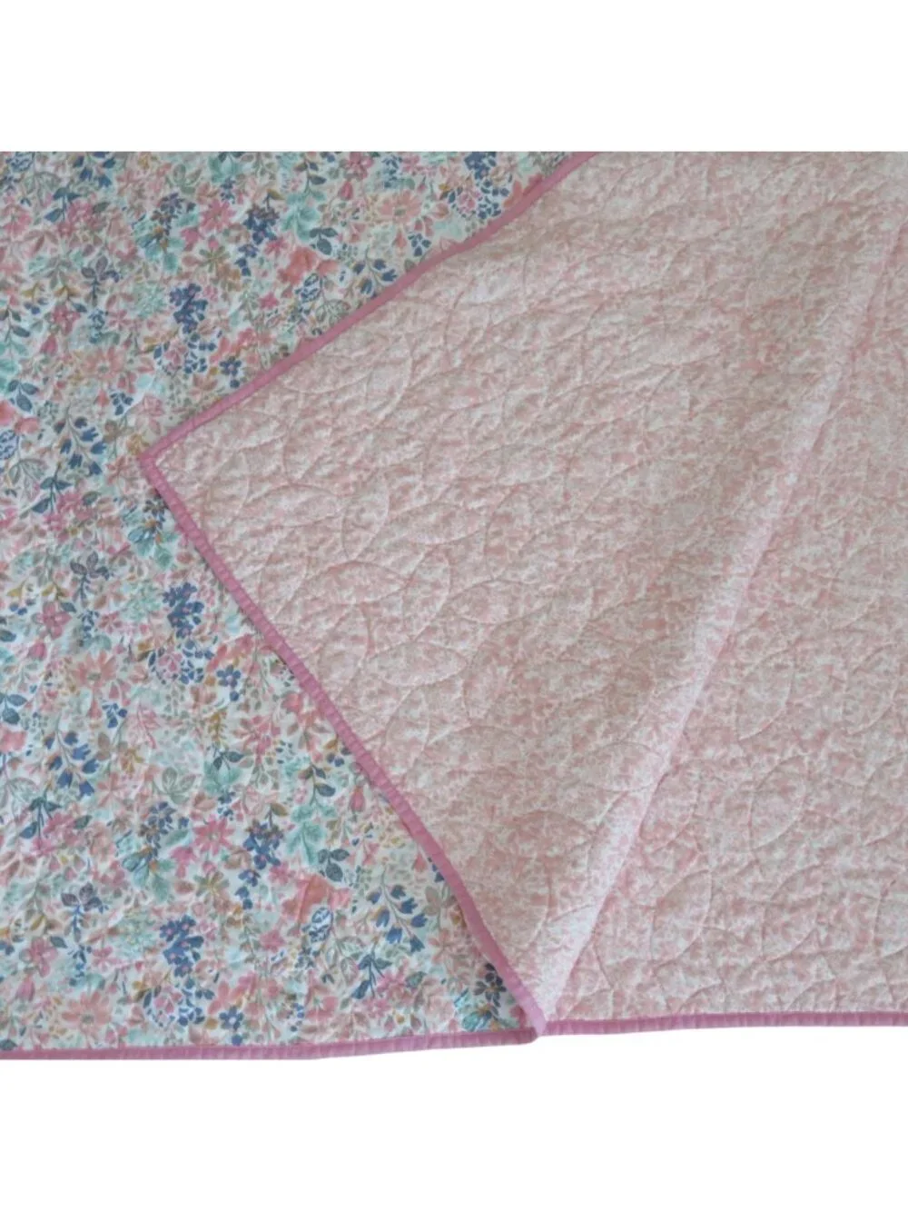 Laura Ashley Floral Reversible Quilt 96